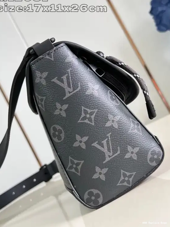 Aaa replica bags Pulse Louis Vuitton Messenger 0702